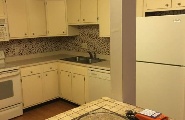 7234 Creekview Drive Gallery 3