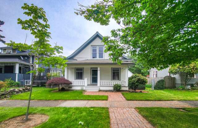 Home with Hardwood Floors, and Fenced Yard ~ 944 Cottage photos photos
