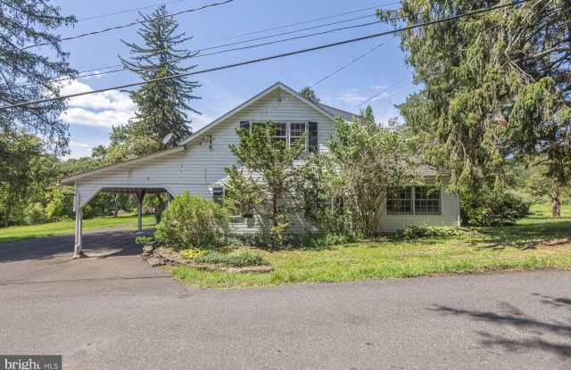 6065 SAWMILL Road Gallery 3