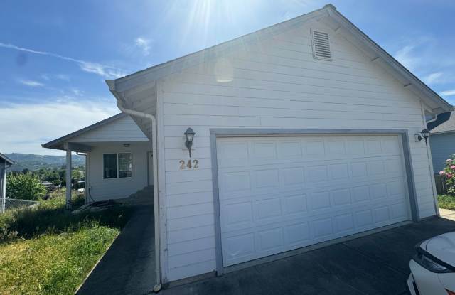 3 bedroom house in Green photos photos