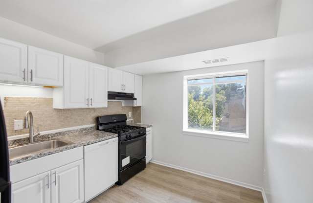 Inviting 1 BR/1 BA Apartment in Montgomery Village! photos photos Inviting 1 BR/1 BA Apartment in Montgomery Village! photos photos