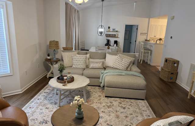 4162 Breezewood Drive Gallery 1