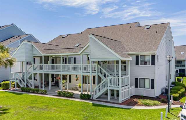Ground floor, 2 bedroom, 2 bath, end unit- 10 mins to Surfside Beach. photos photos