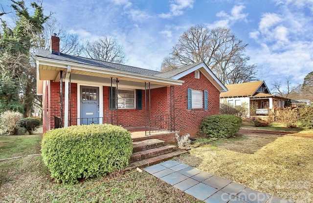 3121 Kirkland Avenue photos photos