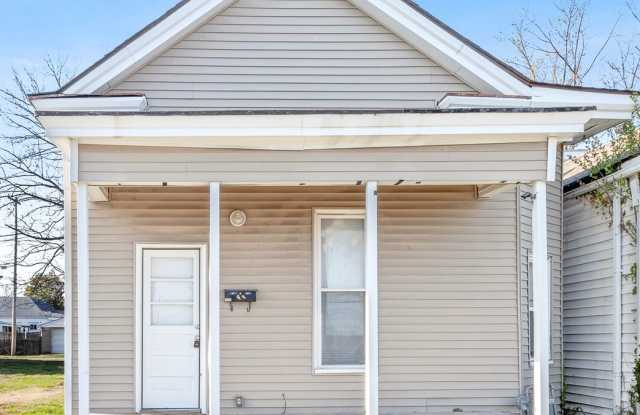 Charming 3-Bedroom Single-Family Home in New Albany – Available Oct 15! Gallery 1