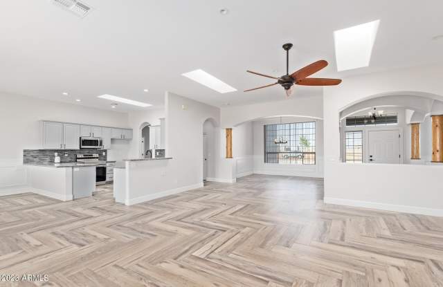 24431 W HORNED OWL Trail photos photos