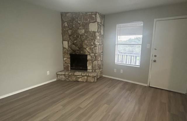 706 Bracewood Circle - C photos photos