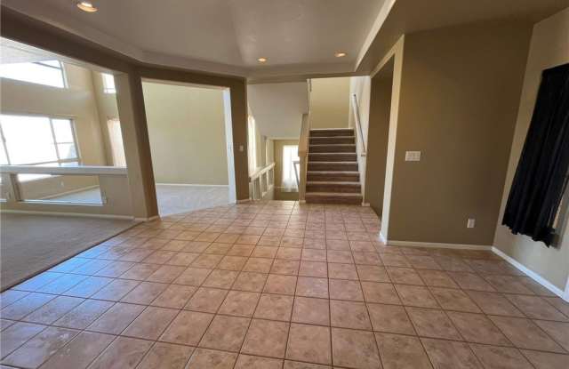 8640 Castle Hill Avenue Gallery 3