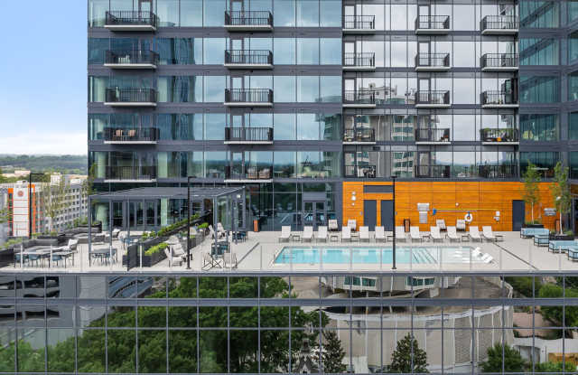 400H Apartments Gallery 3