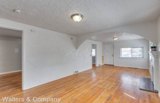 579 S. Osceola St. Gallery 4