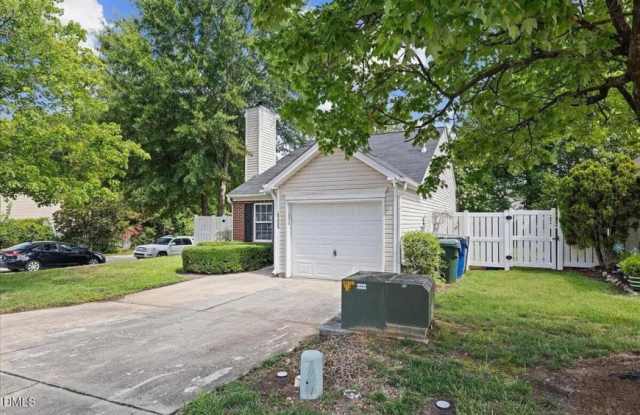 4225 Lake Woodard Drive Gallery 2