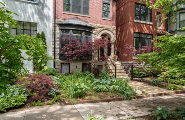 1340 East Madison Park - 1340 East Madison Park, Chicago, IL 60615