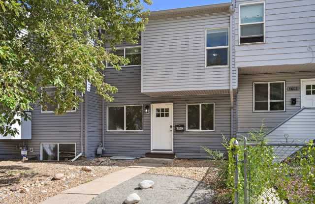 Amazing Row Home in Denver's Clayton Neighborhood - 3702 Jackson Street, Denver, CO 80205