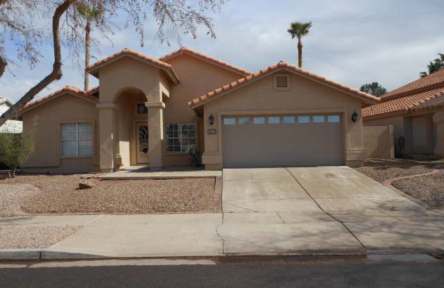 525 S EVERGREEN Street - 525 South Evergreen Street, Chandler, AZ 85225