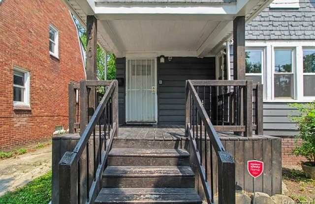4310 Buckingham Avenue Gallery 4