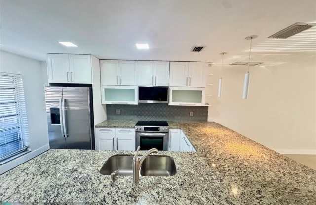 20946 Sedgewick Dr photos photos