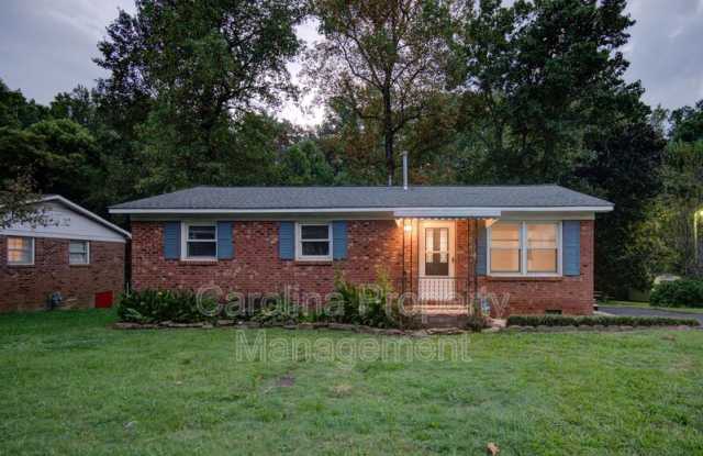 421 E McLelland Ave photos photos