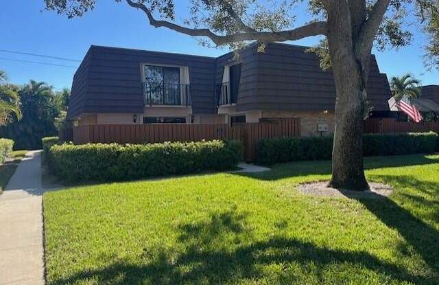 1817 18th Court photos photos