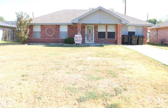 307 Briar Creek Drive Gallery 1