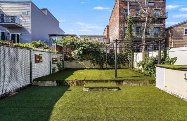 85 STUYVESANT AVE - 85 Stuyvesant Avenue, Jersey City, NJ 07306