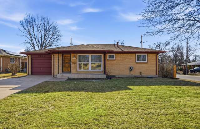 Beautiful 4-bedroom, 2-bathroom home located in the vibrant city of Westminster, photos photos