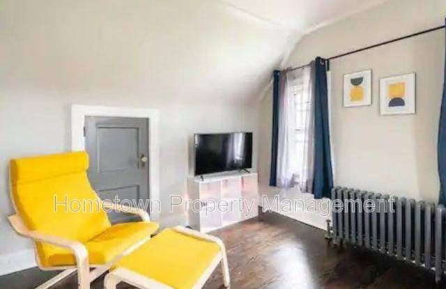 348 E Derry Rd - 348 East Derry Road, Hershey, PA 17033 348 E Derry Rd - 348 East Derry Road, Hershey, PA 17033