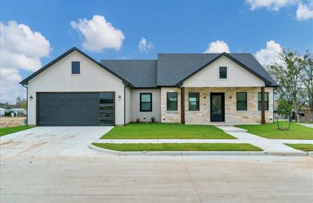 500 Highview Court photos photos