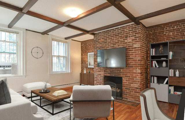 Charming 2 Bedroom Gallery 1