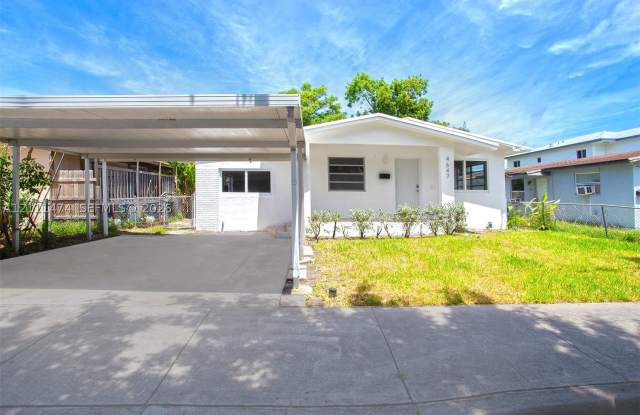 4647 NW 15th Ct Gallery 1