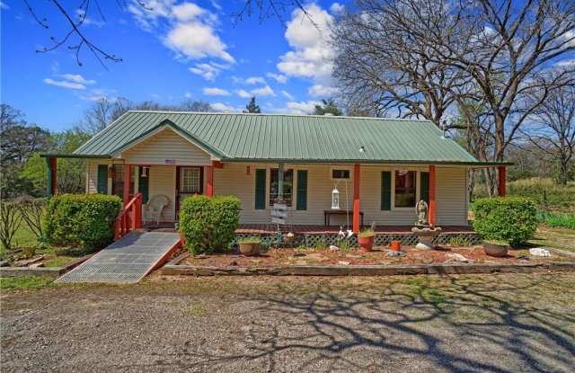 10372 Gum Springs Road Gallery 1