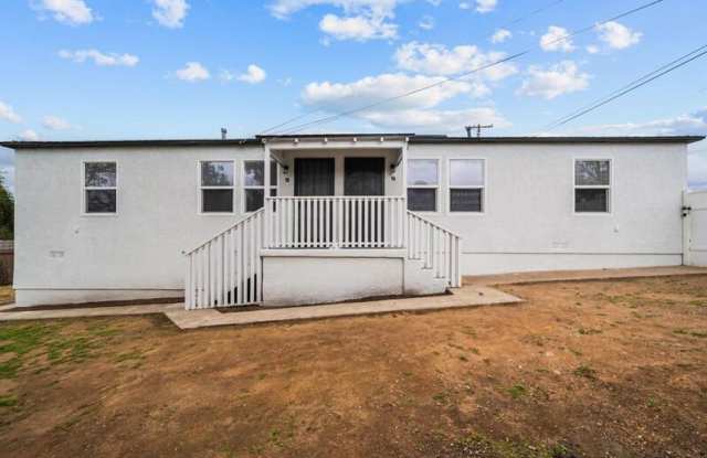 1916 Skyline Drive photos photos