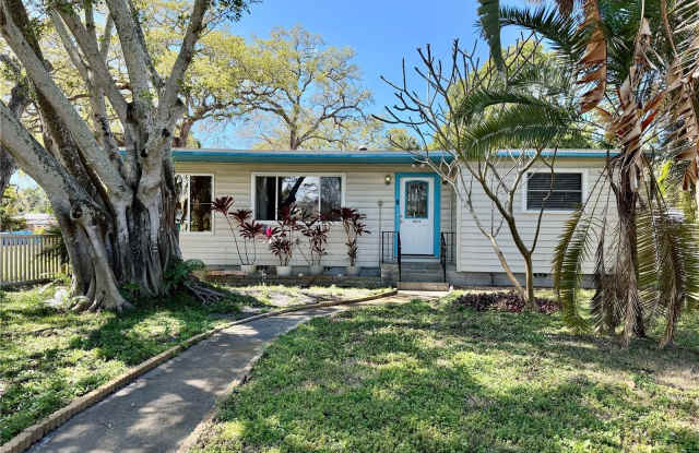 3025 50TH STREET S photos photos