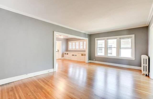 3329 Emerson Ave South photos photos
