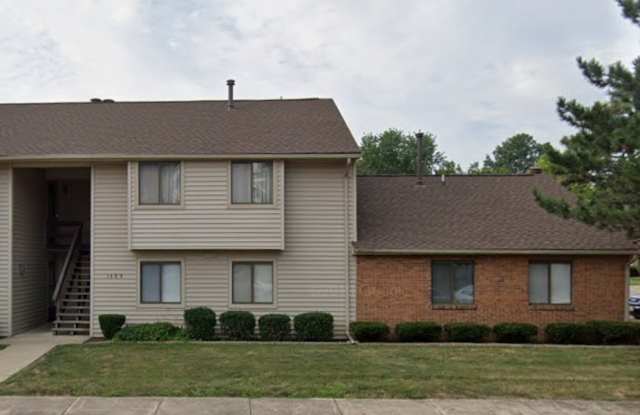 1609 Lyndhurst West Drive - 1Unit D Gallery 1