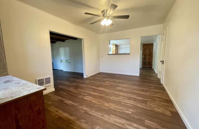 6721 Rhododendron Ave Gallery 2