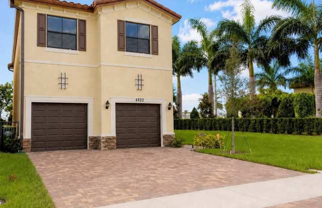 4822 NW 56th Court photos photos