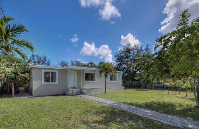 14115 NW 5th Ave photos photos