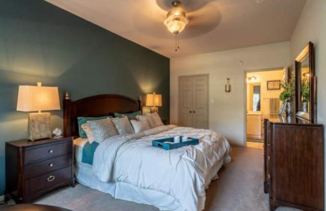 16537 Lookout Hollow Circle Gallery 4