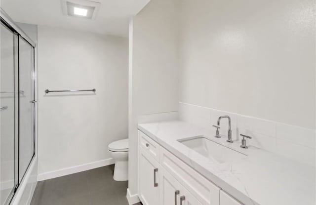 1201 South Catalina Avenue photos photos