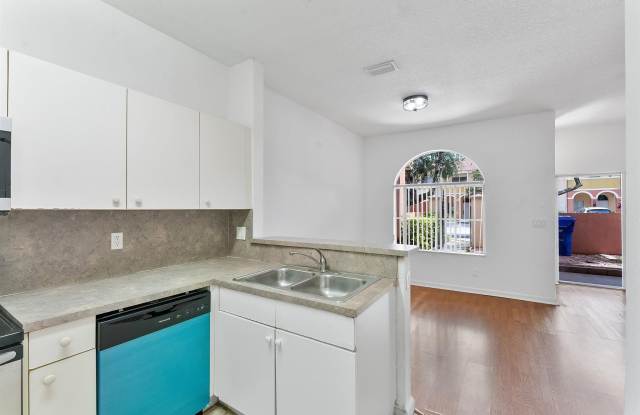 1407 S SANTA CATALINA Circle Gallery 4