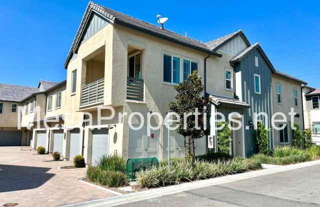 3880 S. Oasis Paseo Gallery 2