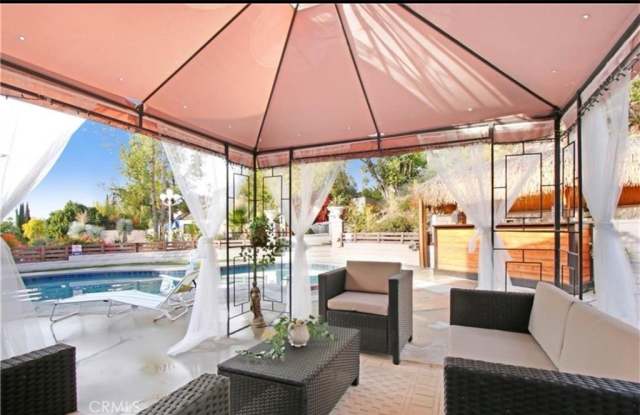 5694 Collins Place photos photos