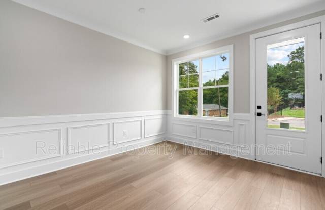 6104 Fox Road Gallery 4