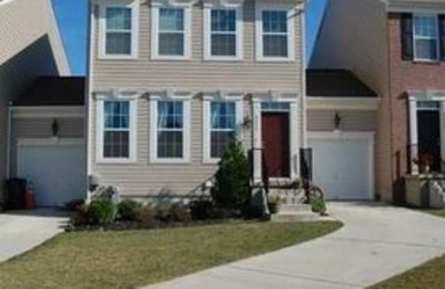 9625 Davison Rd, Gallery 2