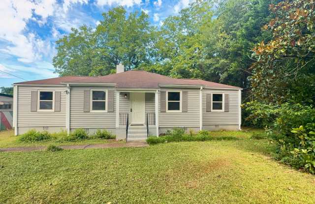 Modern 3-Bed, 2-Bath Gem Near Downtown Athens! photos photos
