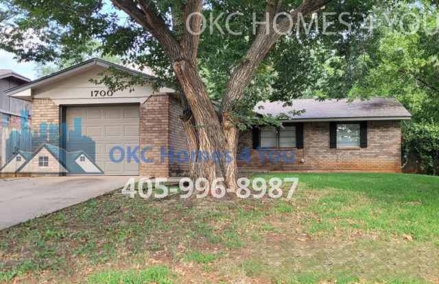 Near E 15th and S Blvd, Edmond, OK photos photos