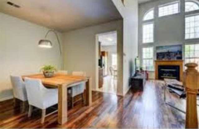 20 WINDSOR POND ROAD Gallery 3