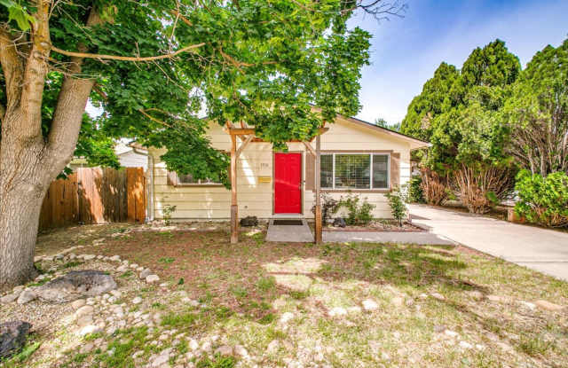 Desirable SE Boise Home Minutes From BSU! photos photos