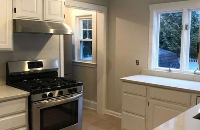 119 Jewett St. photos photos