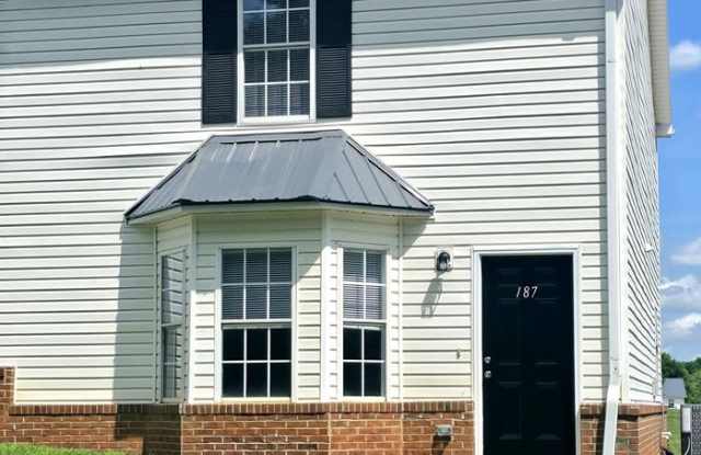 233 Westchester Circle Gallery 1